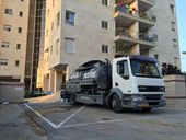 פתיחת סתימה במרזב בקומה 8